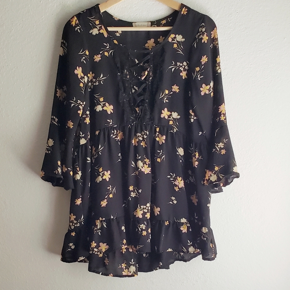 Altar'd State Floral Tunic Blouse Shirt Small Black